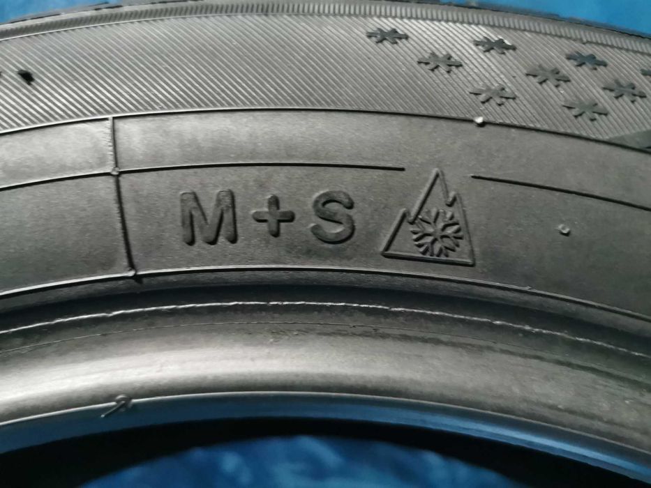175/60 R16 - toyo m+s 4 bucati