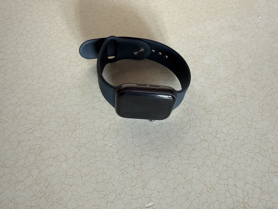 Продам смарт часы эпл