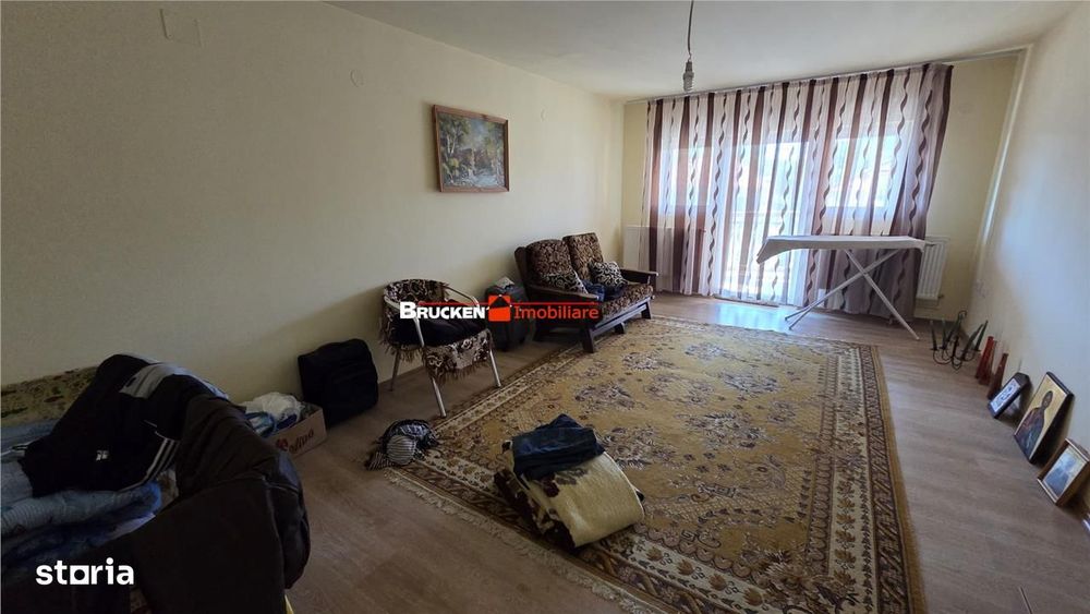 Casa de vanzare