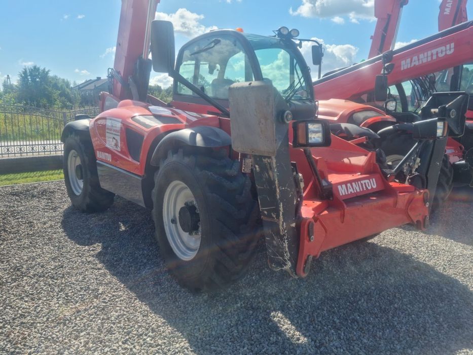 Телескопический погрузчик, Manitou