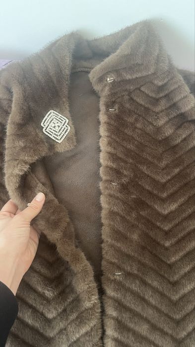 Шуба красивая теплая