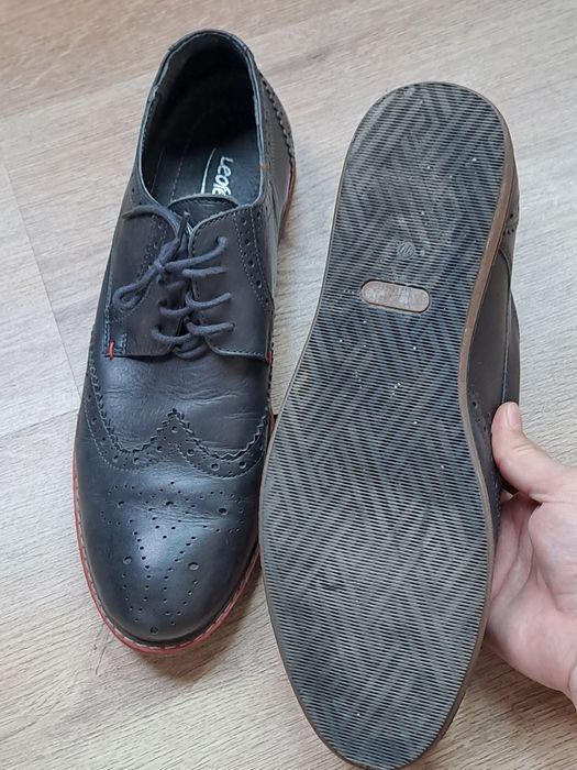 Pantofi din piele naturala