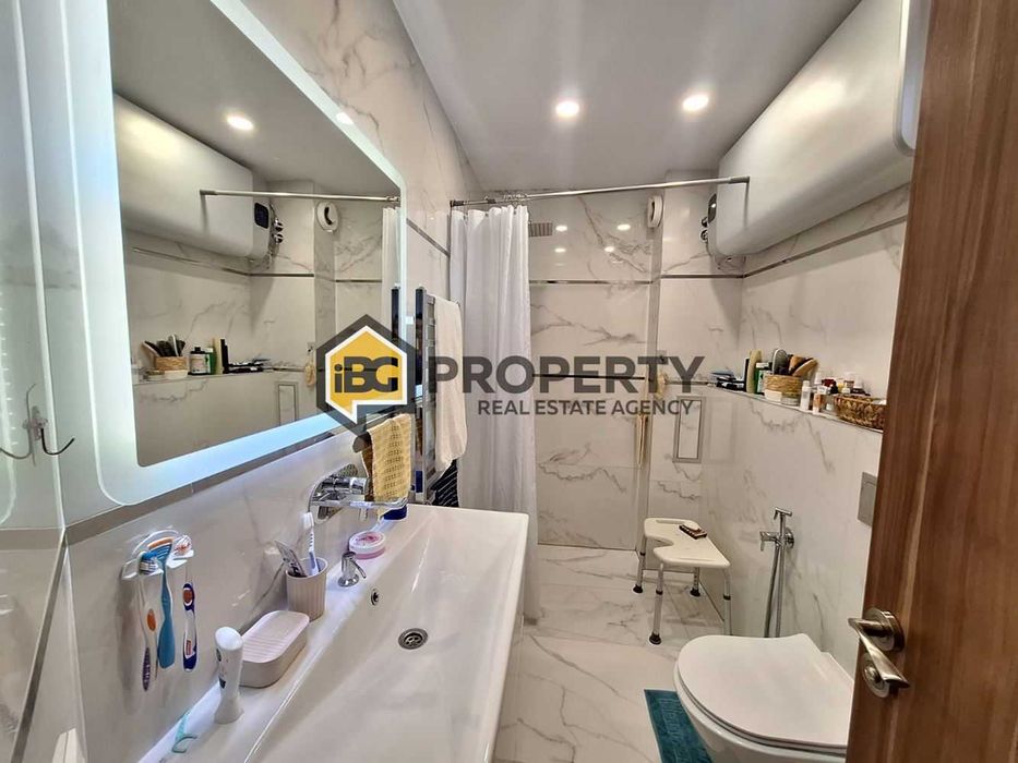 Продава се Тристаен апартамент в Бяла - 97 кв.м за 678 €/кв.м - Снимка #9