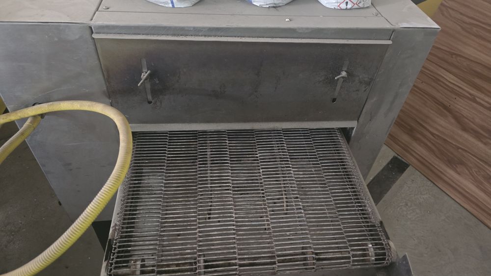 Питца канвейр печ апарат