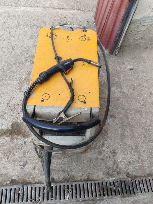 Aparat de sudură în argon