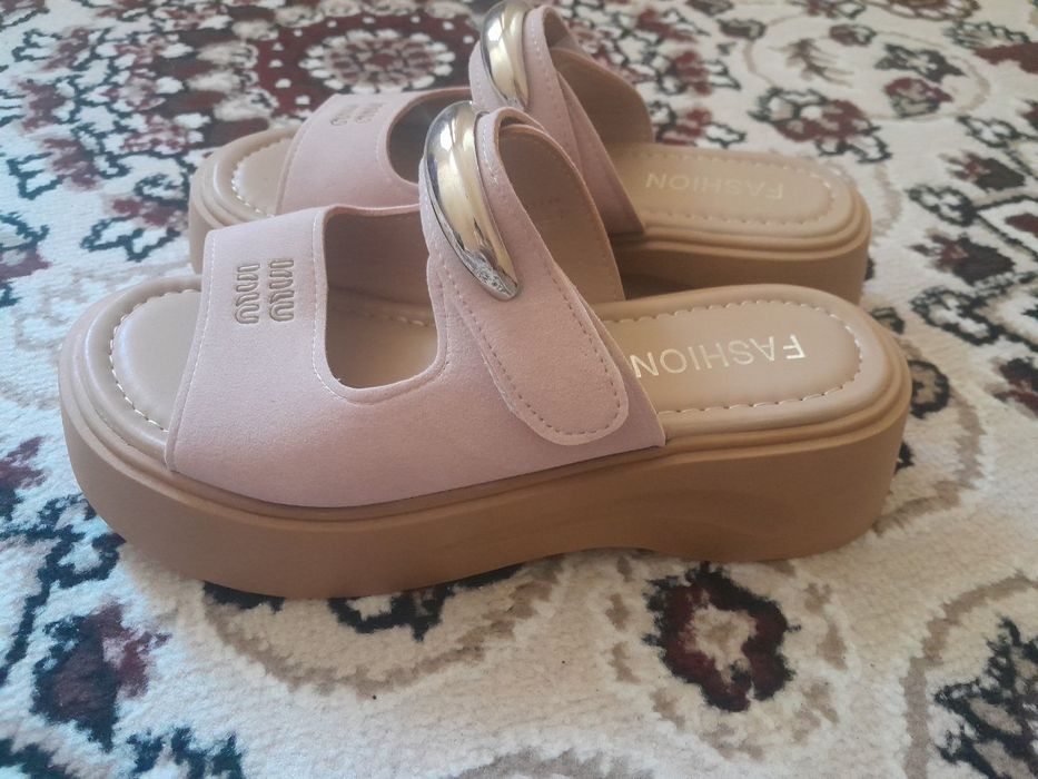 Тапочка сотилади