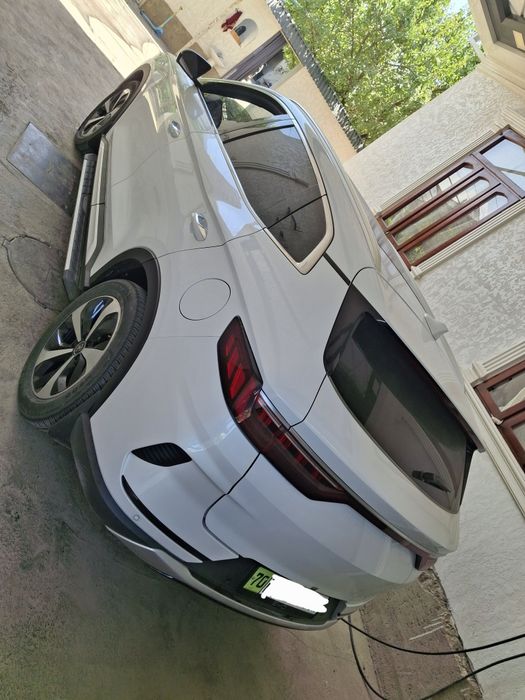 BYD SONG PLUS sotiladi