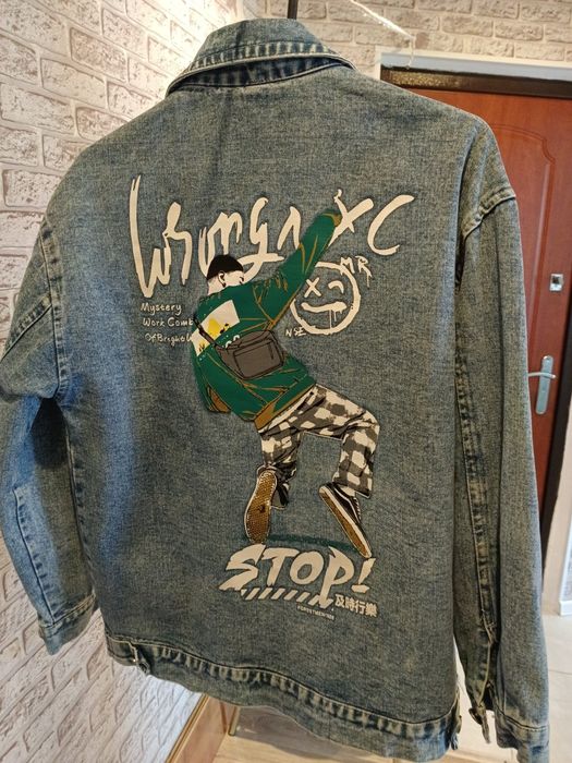 Продажа джинсовой куртки