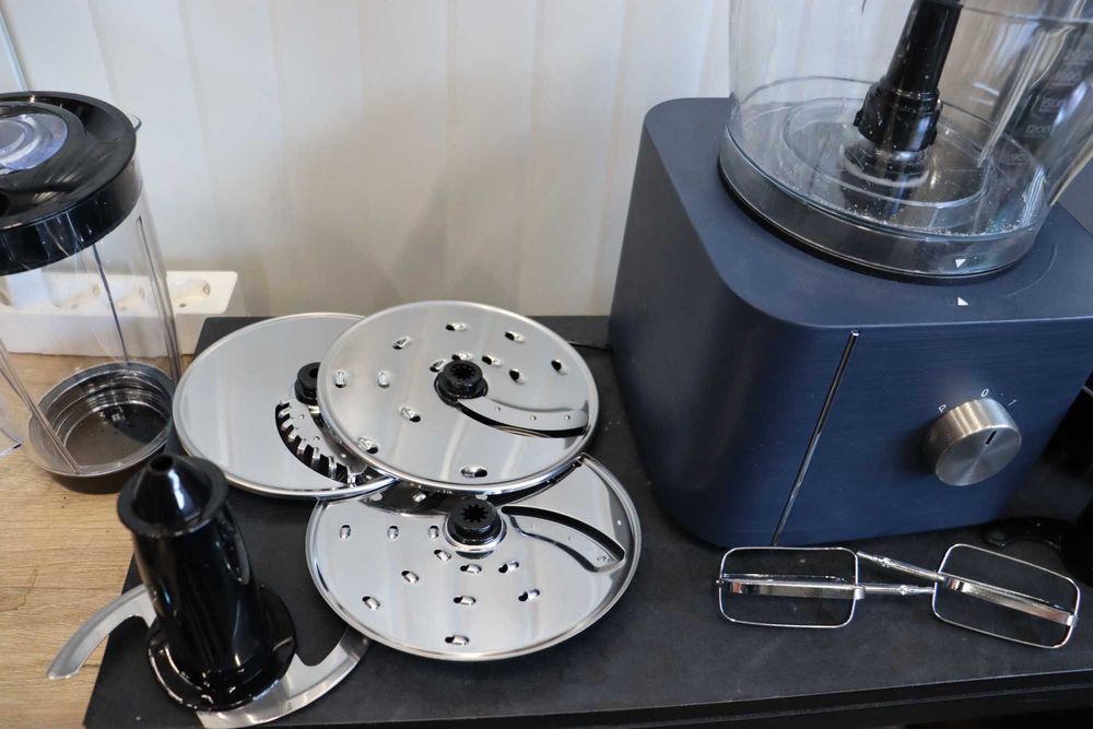 Кухненски робот SNDOAS, 1100 W мултифункционален  С ДЕФЕКТ