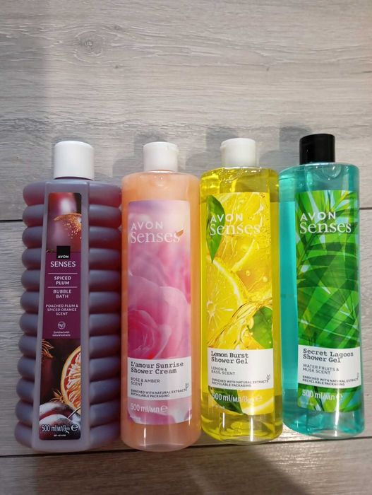 Душ гелове, лосиони, спрейове и  кремове за  тяло, кристали за коса.