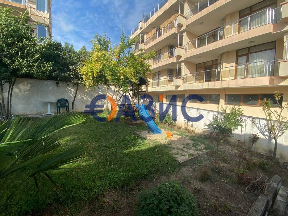 Продава се Хотел в Черноморец - 660 кв.м за 1023 €/кв.м - Снимка #2