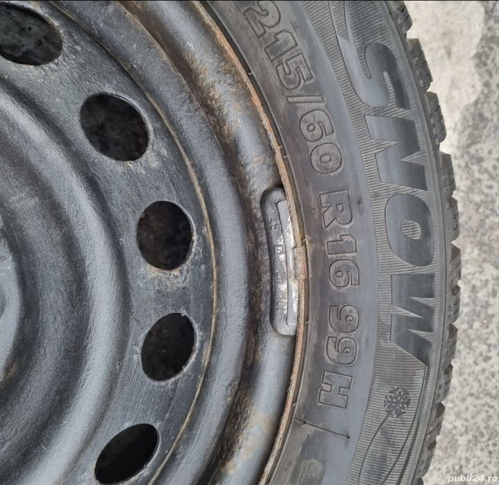 4 Roti anvelope de iarna 215x60x16