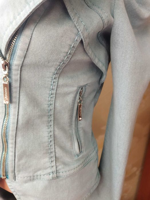 Яке Junona M размер с буфан ръкав