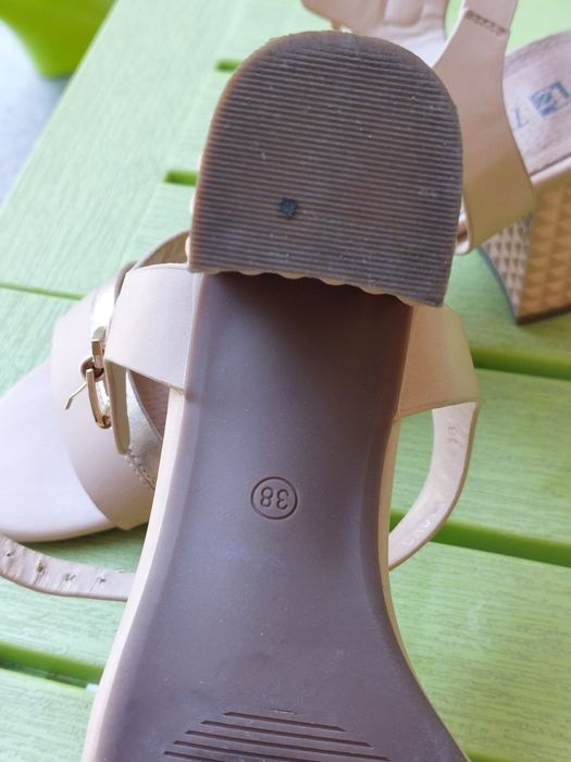 Дамски сандали 38 номер