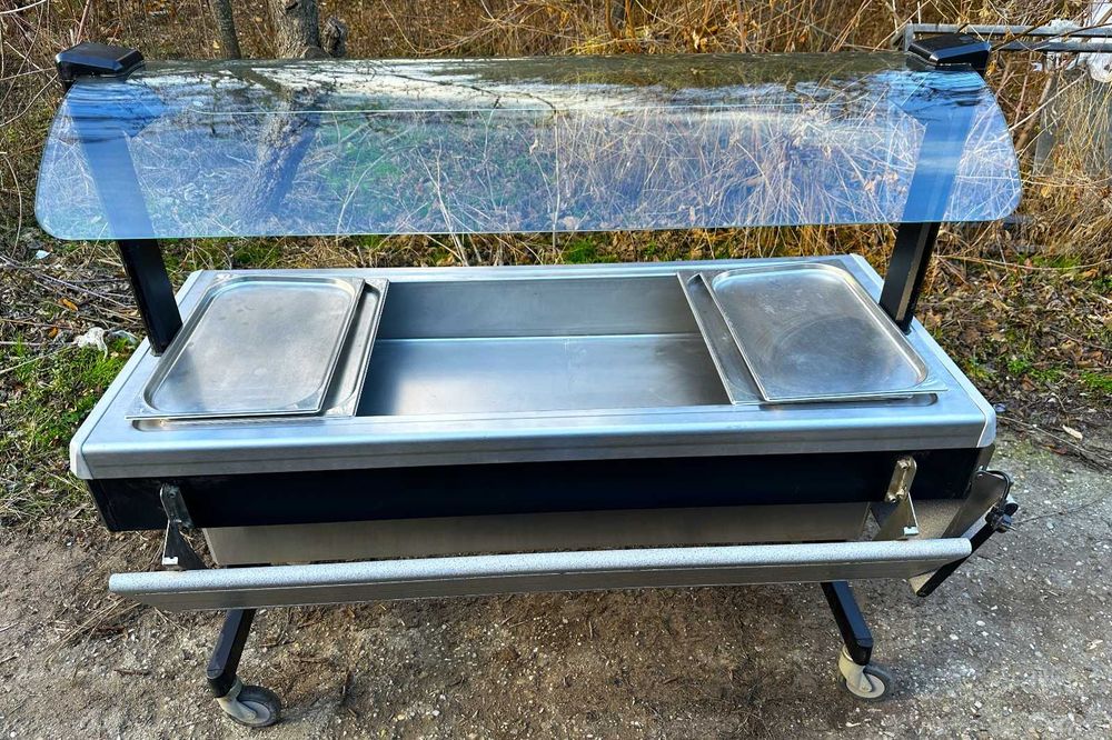 Salatiera cu racire (frigider )incorporat , autoservire