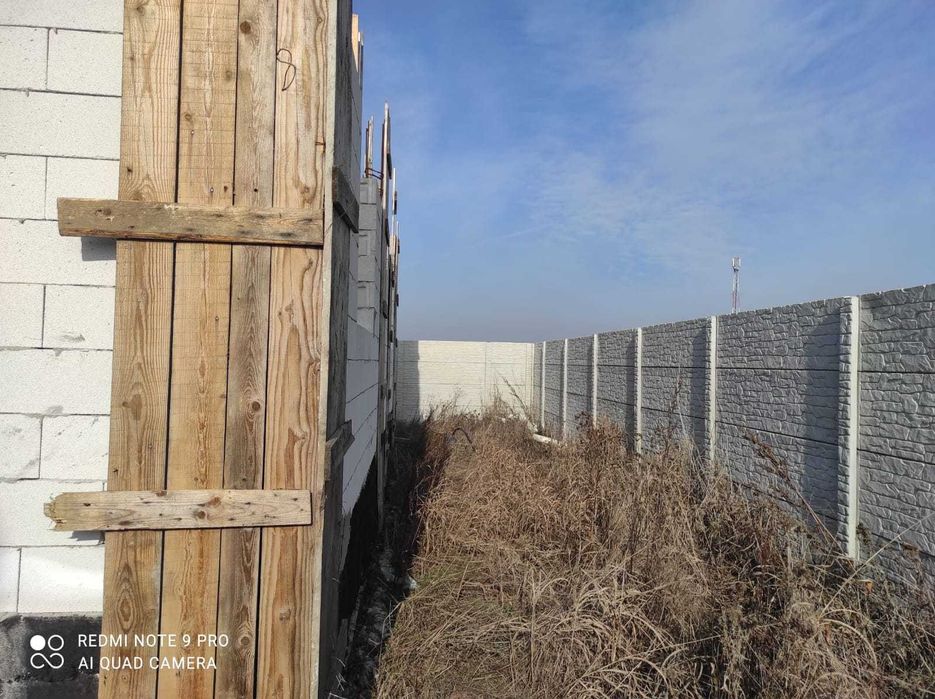 Casa de vânzare , nu e terminată!