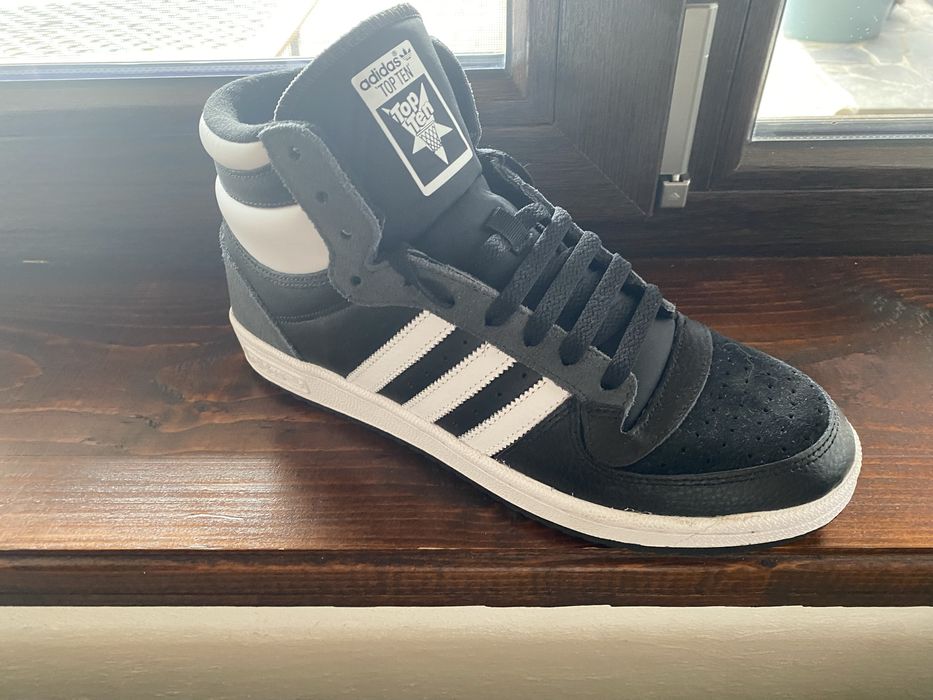 Adidasi Adidas barbati negru din piele
