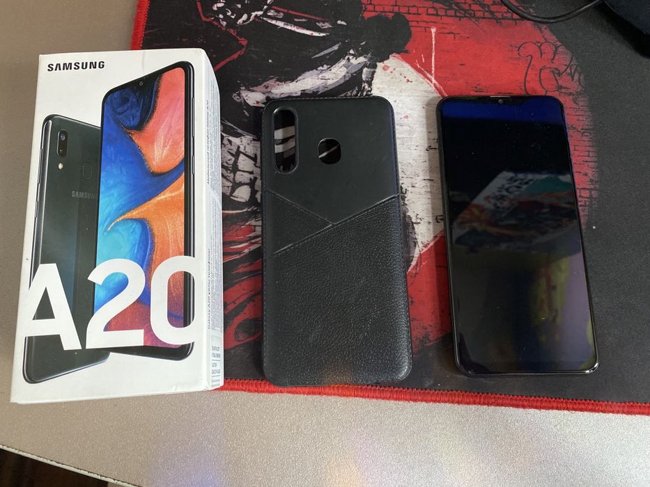 Самсунг А20