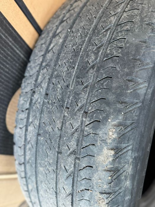 Продам шины летние. Бричстоун.