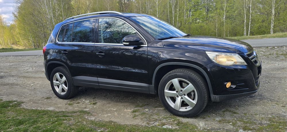 Volkswagen Tiguan 2.0 D ,  4x4