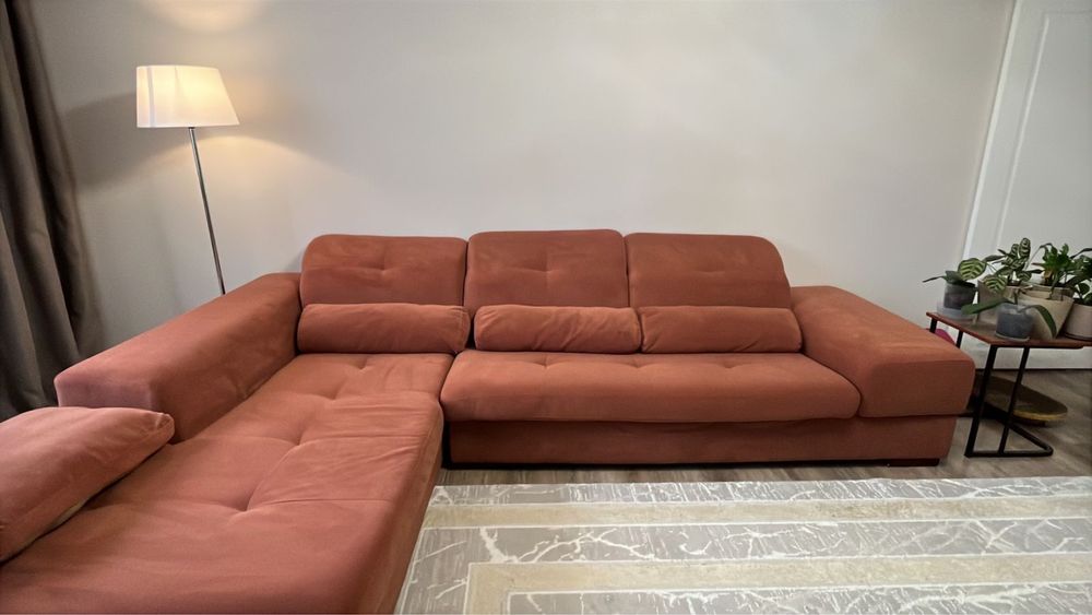 Диван в хорошем состоянии