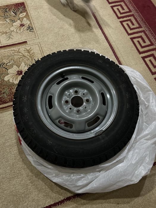 Продам шины со штампами зима