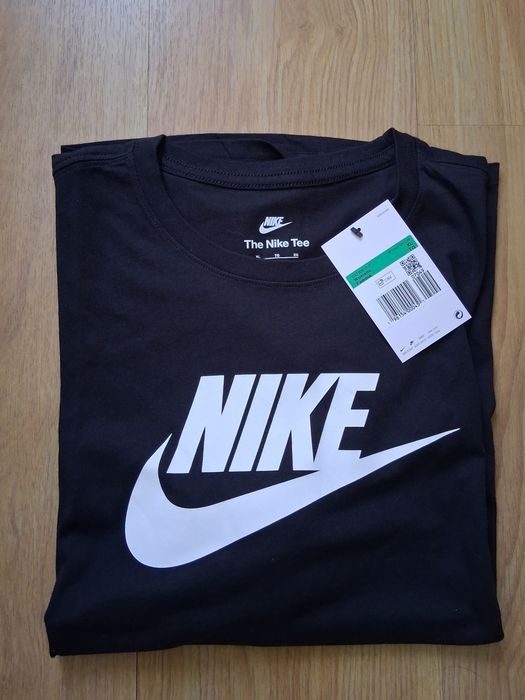Tricou nike femei nou cu eticheta