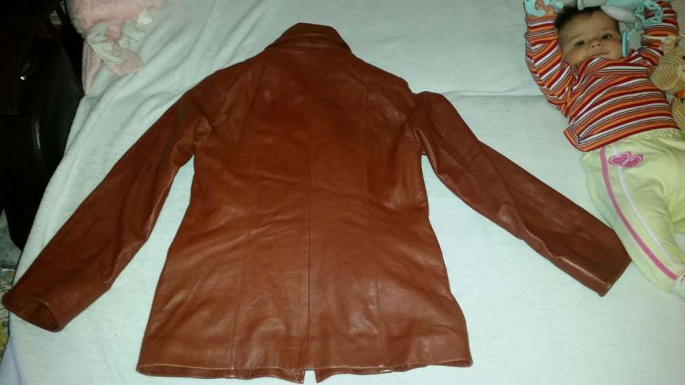 Geaca de piele culoare maro