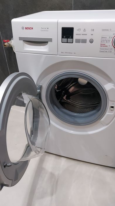Продам стиральную машину Bosch