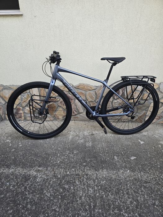 Giant ToughRoad SLR гравел,туринг,градски велосипед