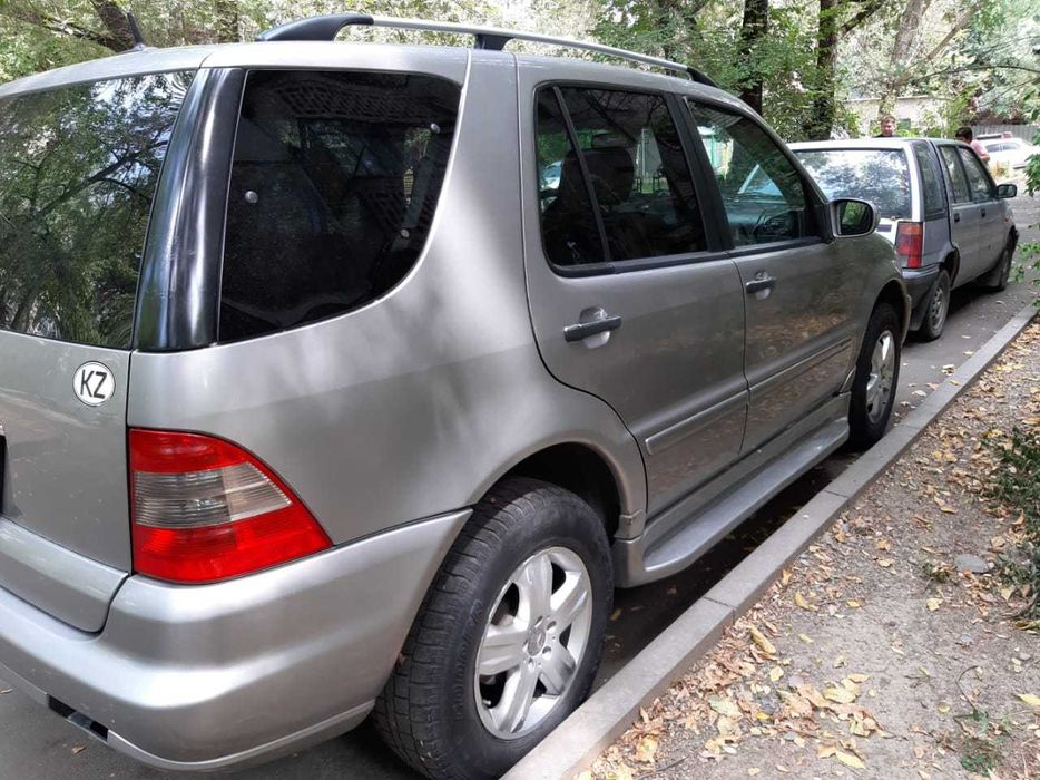 СРОЧНО продам Mercedes Benz