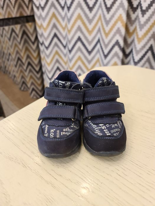 Демисезонные ботинки