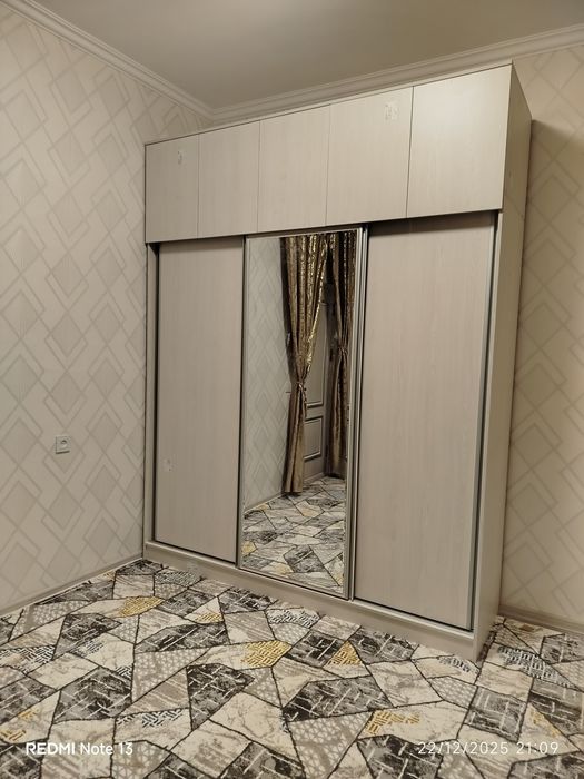 Kupi shkaf antersollik variantimiz