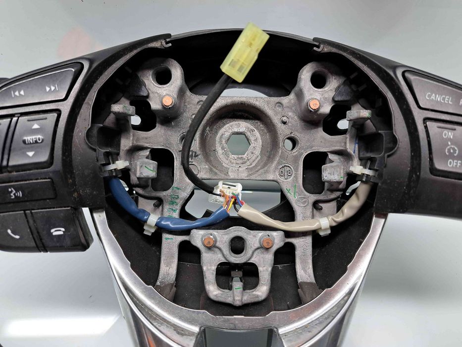 Volan MAZDA CX-5 (KE) [Fabr 2011-2016] OEM