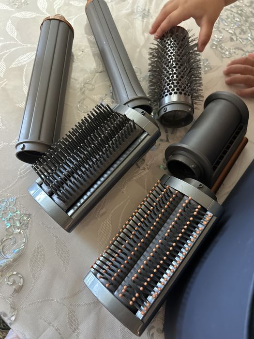 Dyson стайлер бу