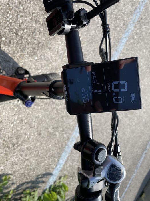 Vand Bicicleta electrica cu  acceleratie -e-grif
