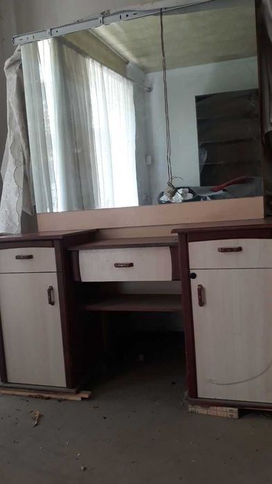 Мебель, Стол для салона красоты