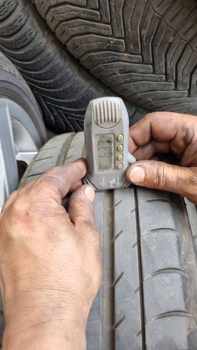 Jante OZ Racing Gemini R16 cu Yokohama Advan Sport