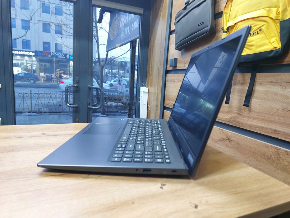 Deyarli yangi Acer core i5 11-pokoleniya