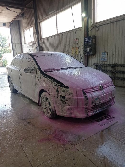 Volkswagen polo 2014 года.