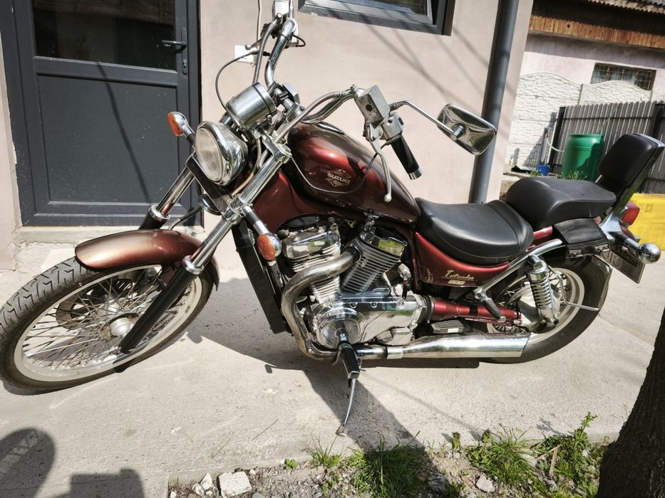 Vând sau schimb cu Mercedes 190, 124