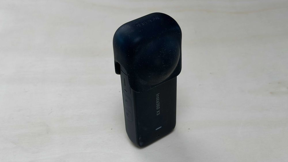 Camera 360 Insta360 X3, 5.7K, cu husa lentile
