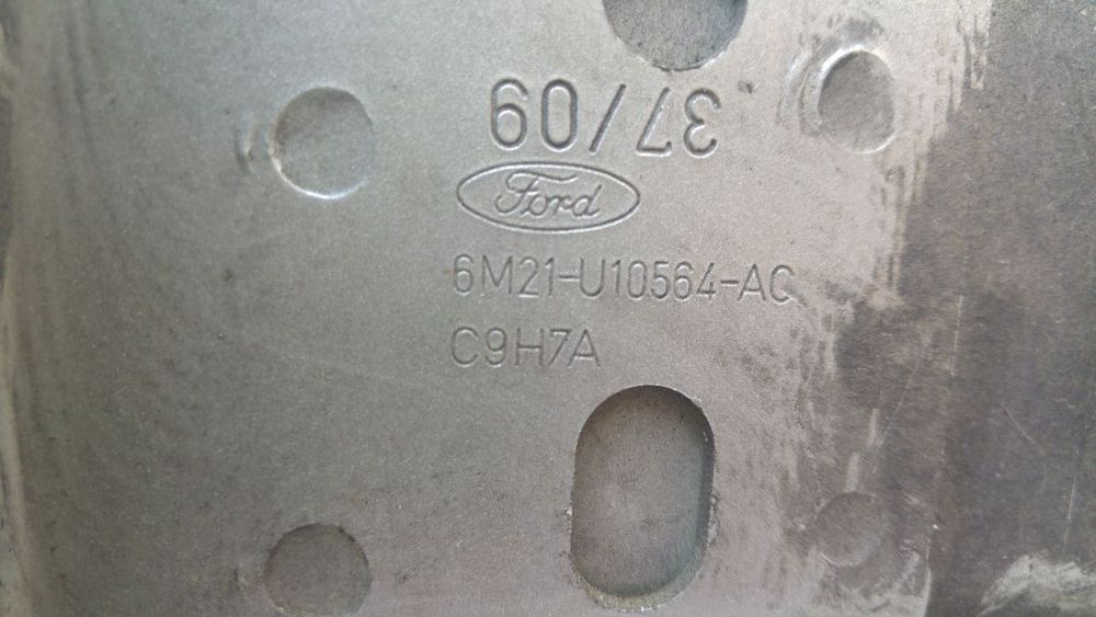 lonjeron dreapta ford mondeo mk4 2009 6m21-u10564-ac