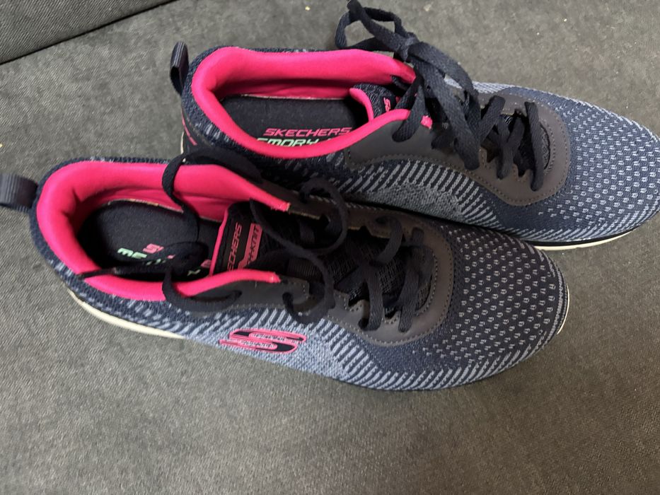 Skechers дамски маратонки