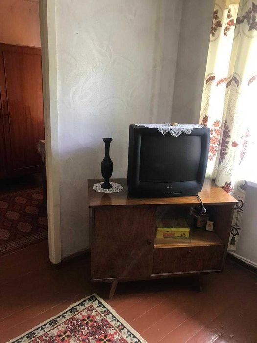 продам трехкомнатную квартиру в Рудном