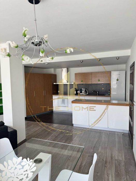 Дава се под наем Тристаен апартамент в Варна, Гръцка махала - 110 кв.м за 950 € - Снимка #1