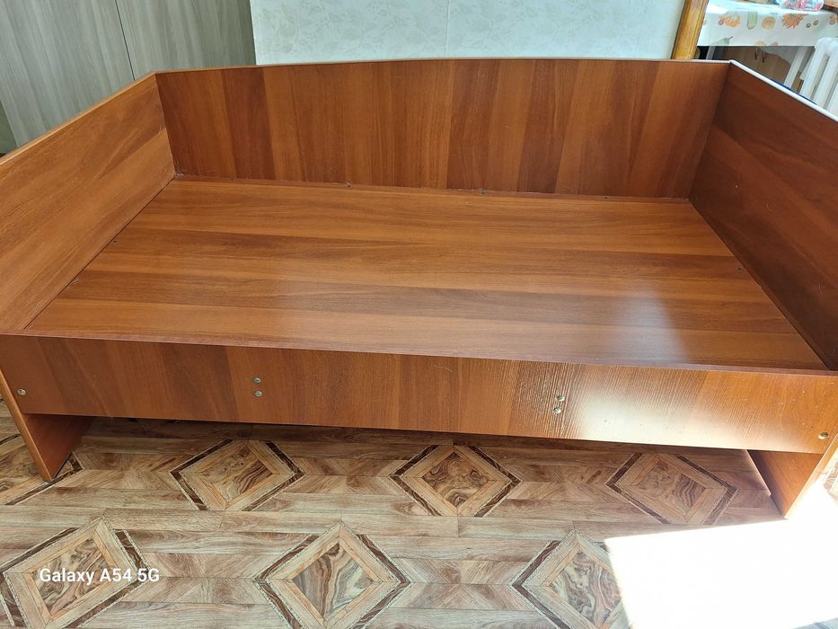 Кровать 160 х 90