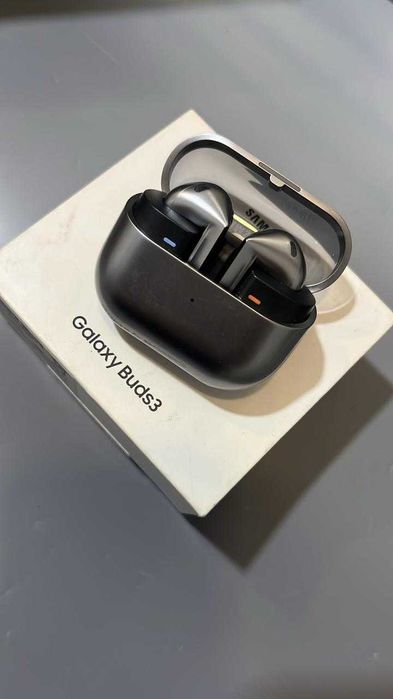 Samsung Galaxy Buds 3 (Город Семей,ул Валиханова 100/1)ЛОТ:941042