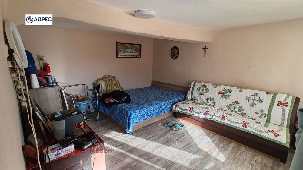 Къща в Враца, област-с.Върбешница площ 112 цена 67000