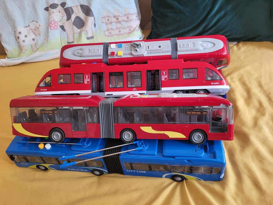 Vand jucarii trevave.